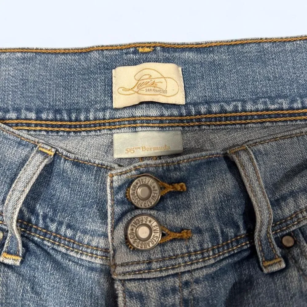 Levi's Women's Blue Bermuda 515 Blue Denim Shorts